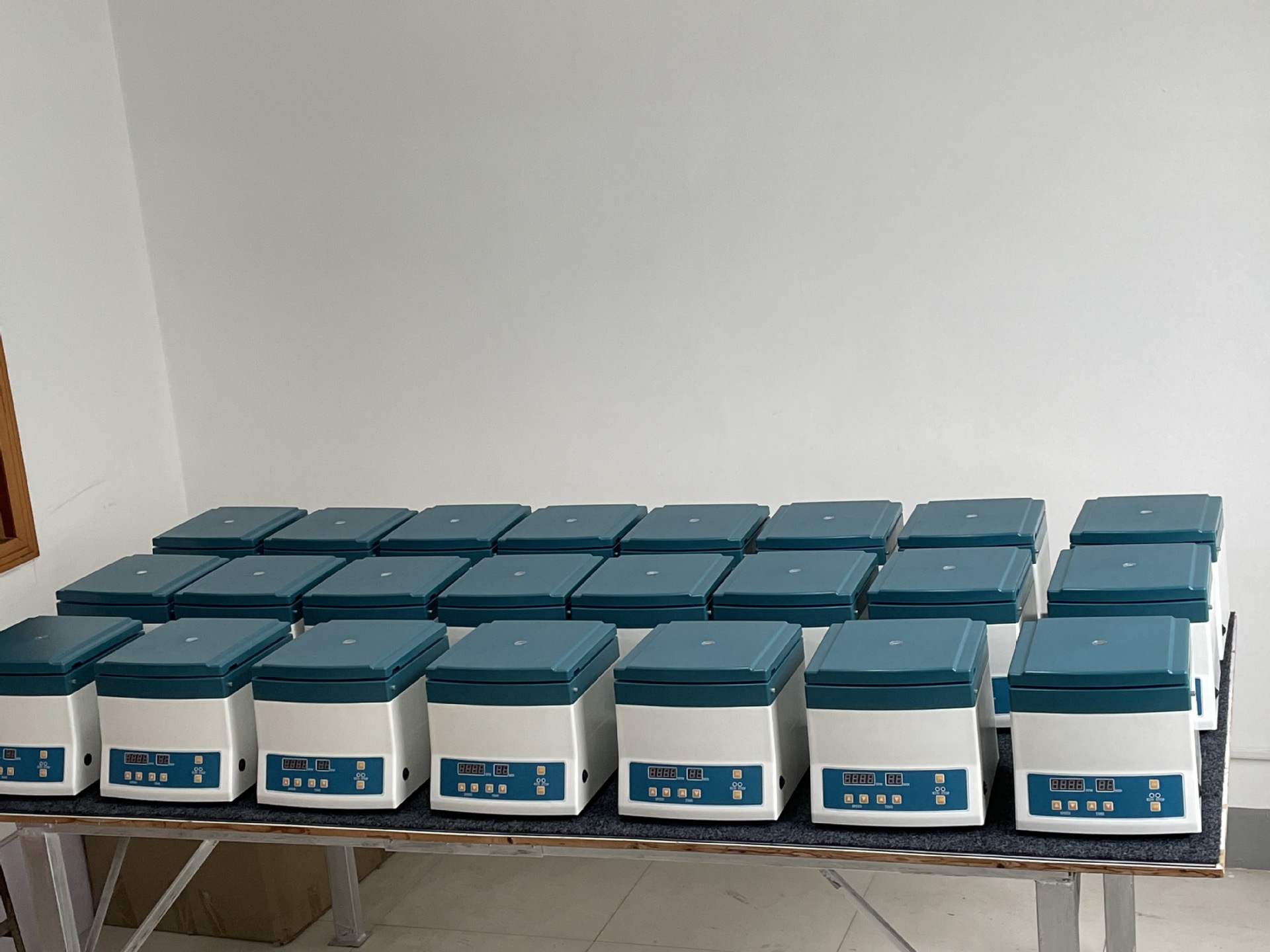 跨境专供正基仪器台式低速离心机LC-04C实验室无刷变频电机离心机详情9