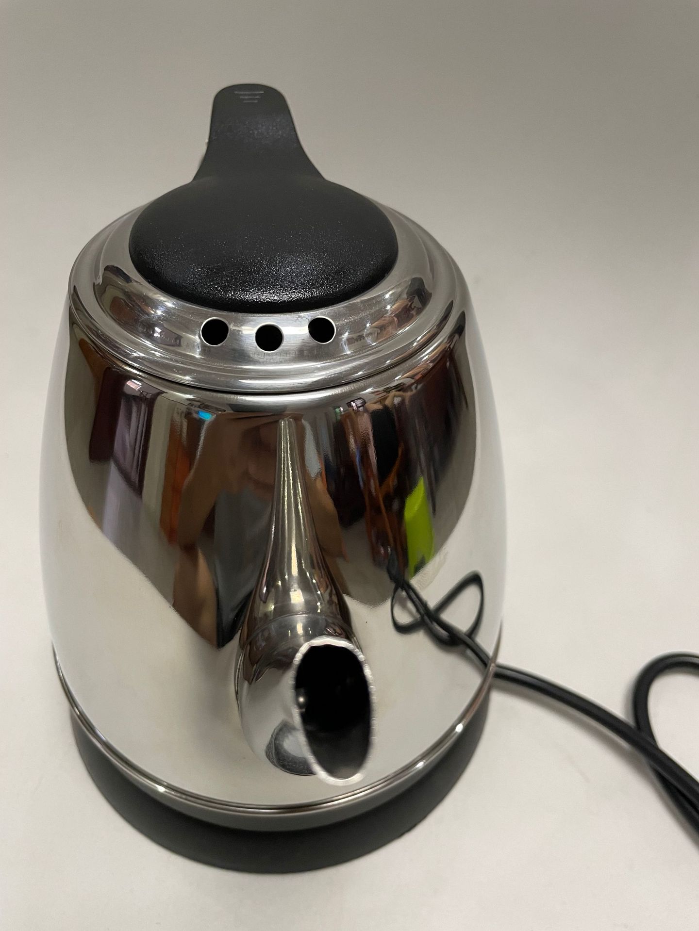 Cross-border e-commerce supply chain warehouse for 110V US standard 1.2L electric kettles exclusively for foreign trade export pic 5