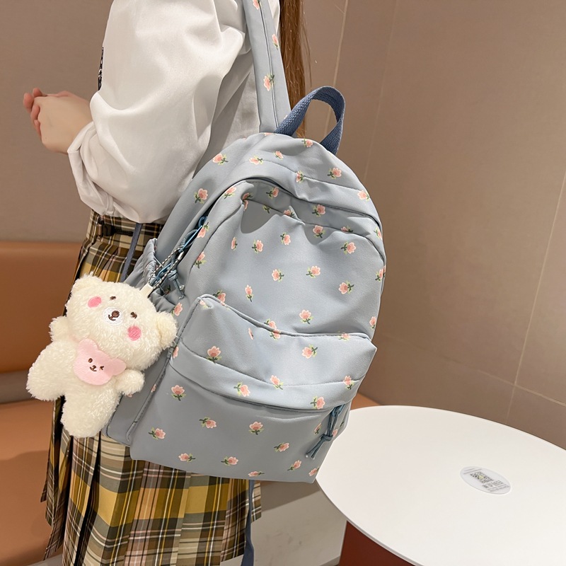 Small 2025 cross-border new style high appearance level artistic and casual primary school schoolbag, commuting and shopping small backpack pic 27