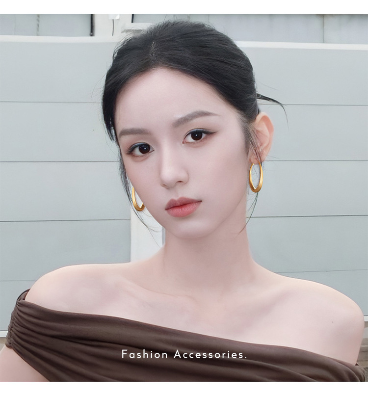 大圆圈螺旋耳夹女款2024新款爆款素圈高级感无耳洞耳环方圆脸耳饰详情8