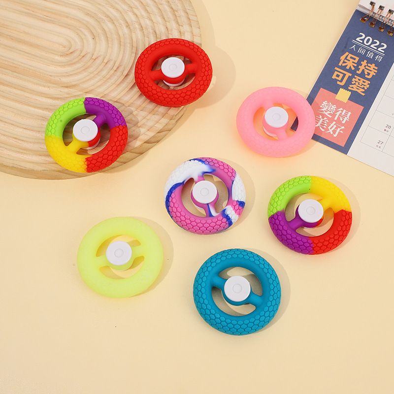 硅胶解压玩具指尖陀螺握力器新款新奇特玩具成人手部训练手指陀螺详情16