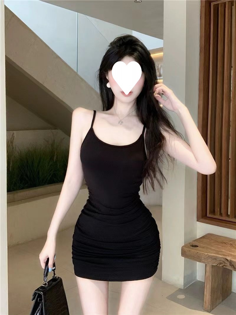 红色辣妹连衣裙女夏季设计感蝴蝶绣花修身包臀短裙收腰吊带裙详情5