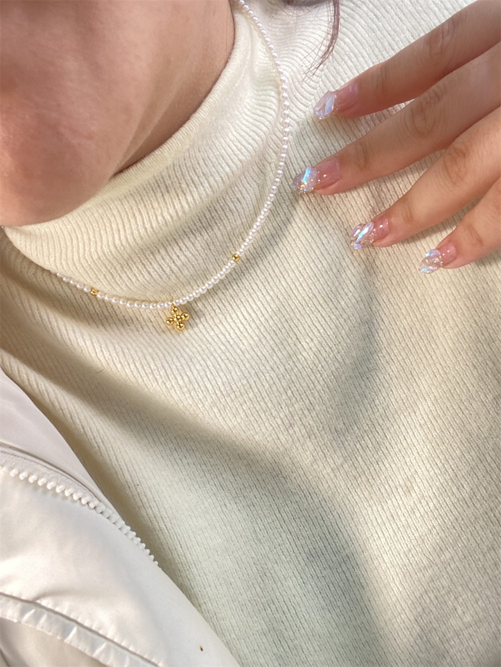 by johanne法国复古小众设计项链时尚气质高级感珍珠十字架锁骨链详情2