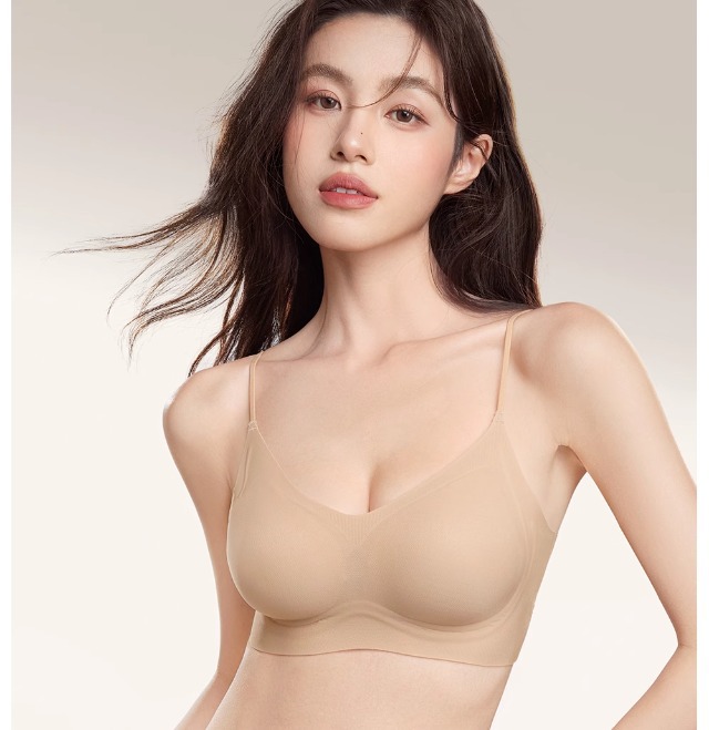 无痕特调粉底液内衣聚拢吊带无钢圈防下垂不透美背肉色隐形文胸罩详情16