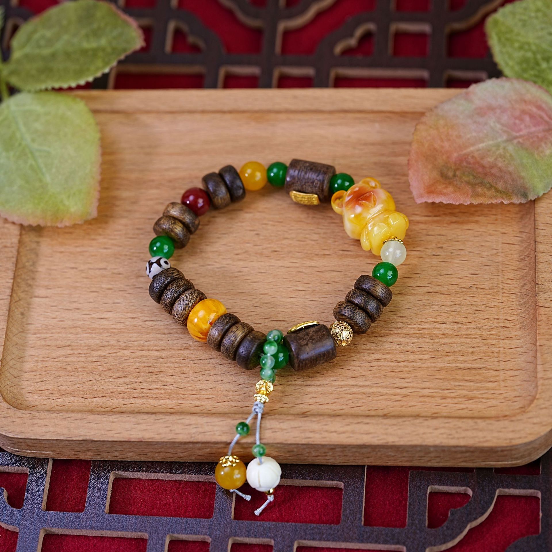 New Chinese-style beads and agarwood bracelet, cute bear Bodhi pendant, cultural and artistic bracelet, beaded accessories pic 2