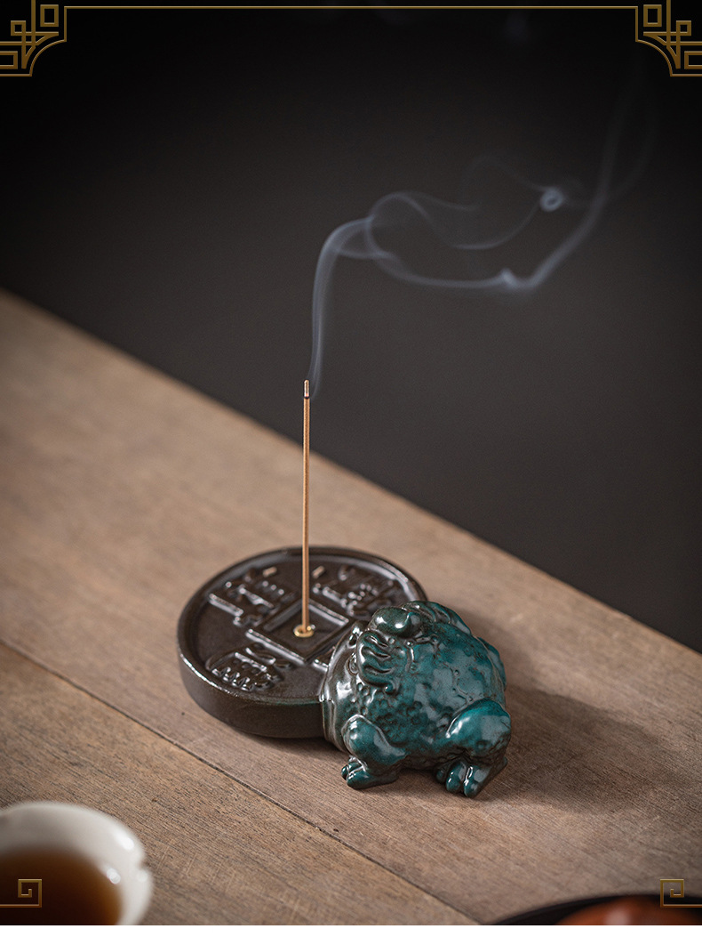 创意陶瓷金蟾线香炉香插香座香薰炉精品茶道茶宠摆件杯垫茶托配件详情18