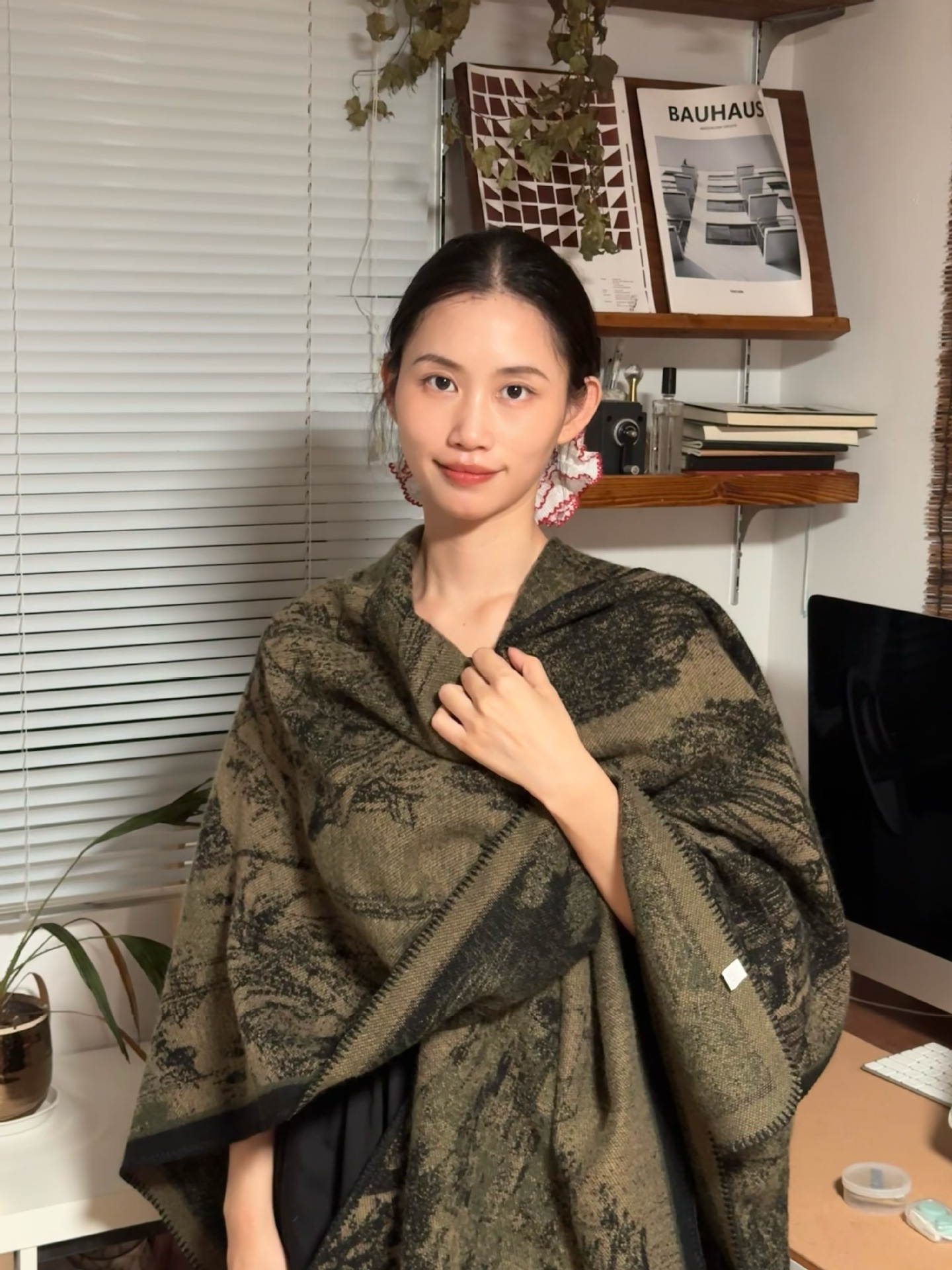 国潮江南水乡文艺旅游披肩秋冬季仿羊绒针织围巾开叉油画披风斗篷外搭详情2