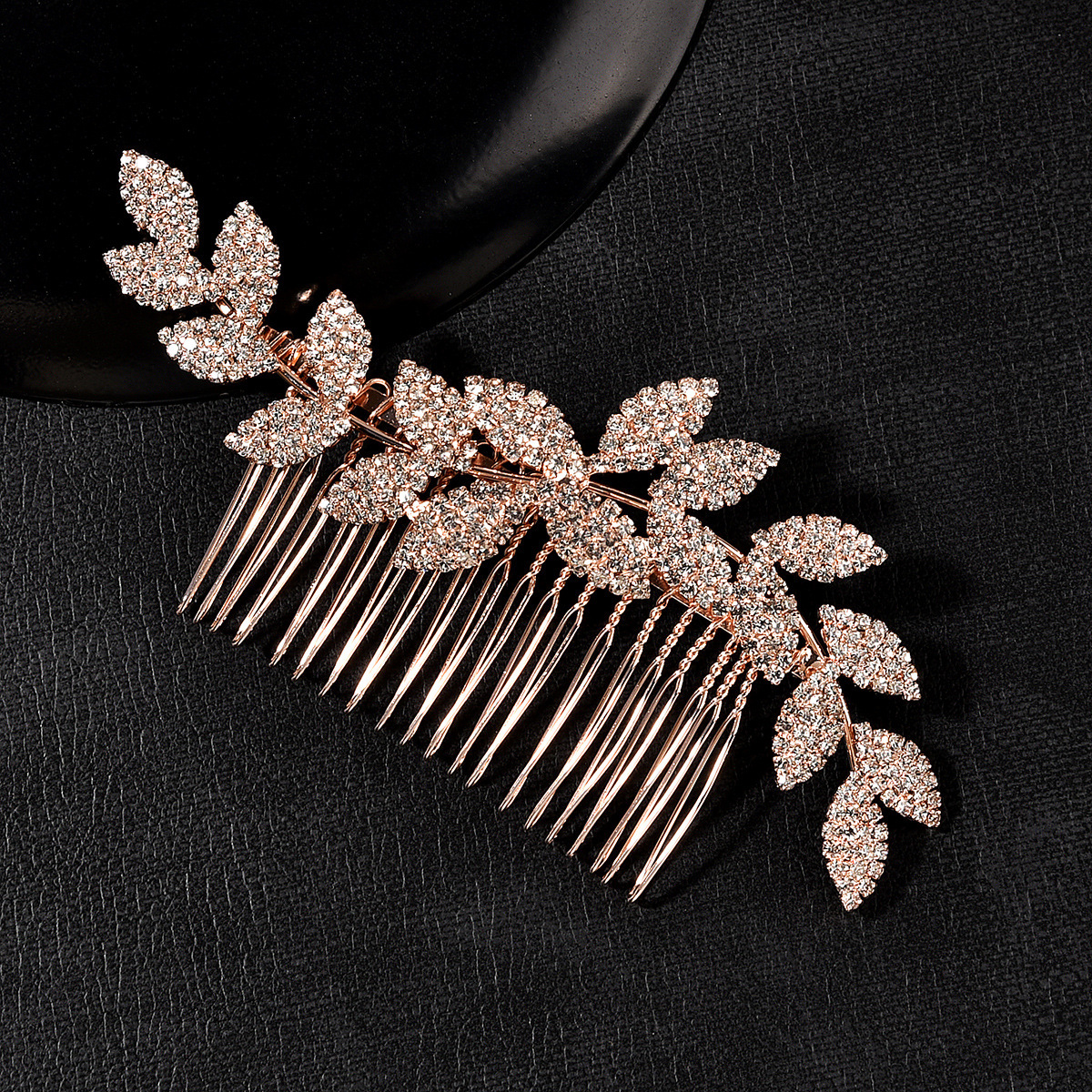 Cross-border best-selling European and American retro bridal hair combs, fashionable and simple rhinestone hair combs, bridal updo headwear and accessories pic 14