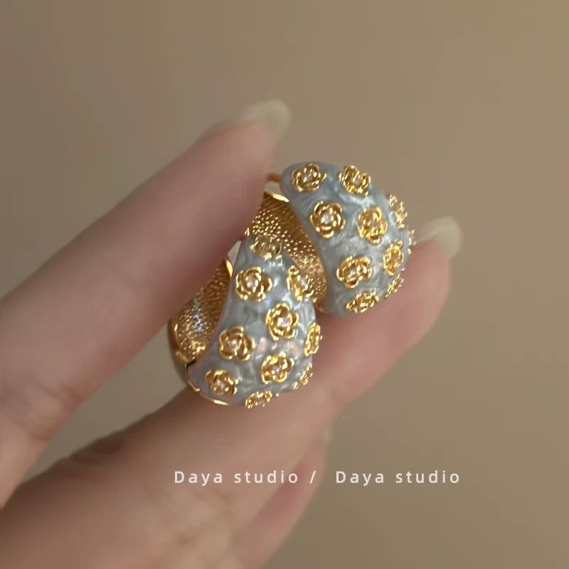 浮雕雾霾蓝法式复古滴釉玫瑰花朵锆石耳环女轻奢高级感小众气质详情8