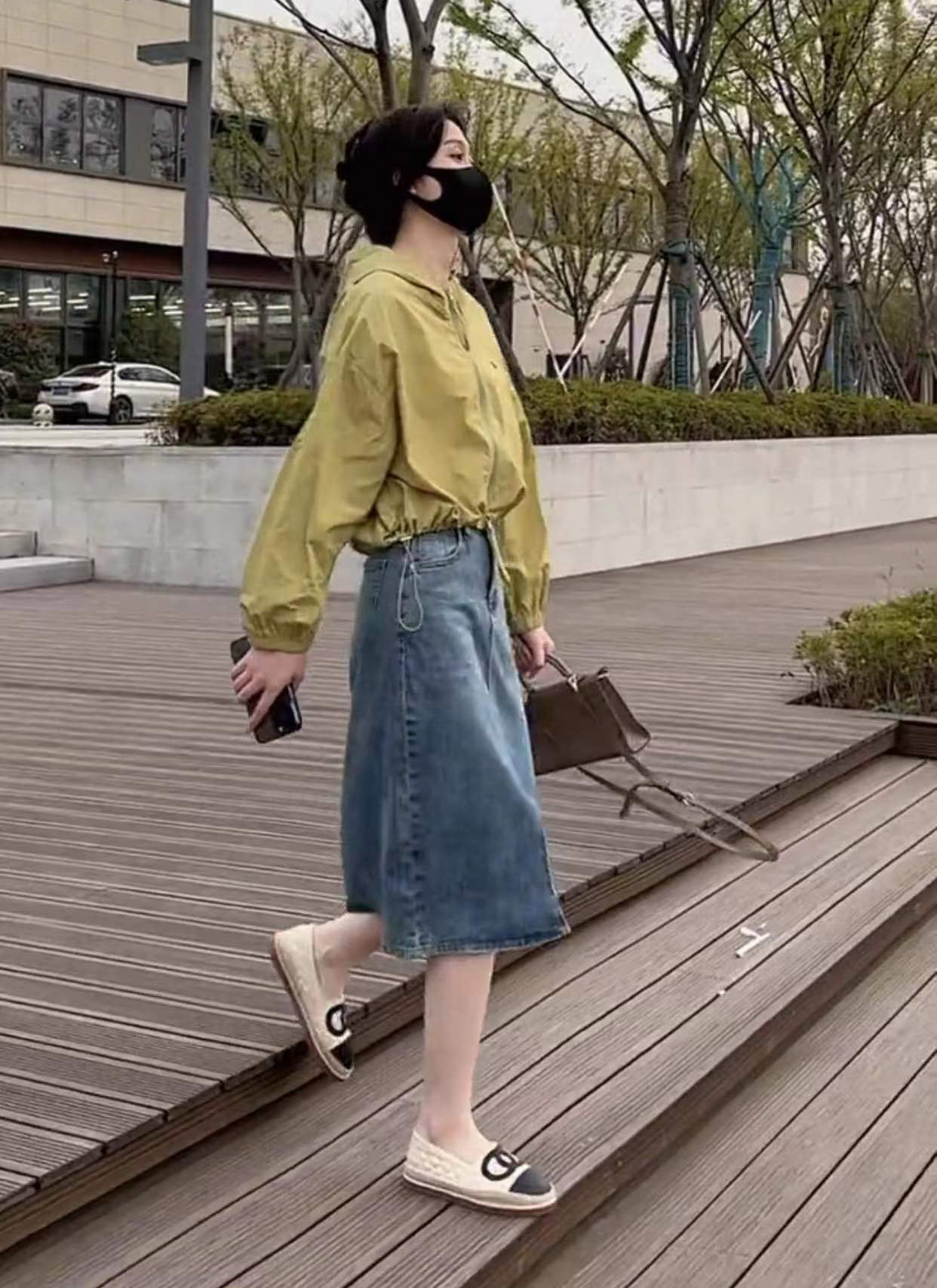 防晒衣女夏季薄款外套2024年新款短款小个子宽松百搭连帽防晒上衣详情6
