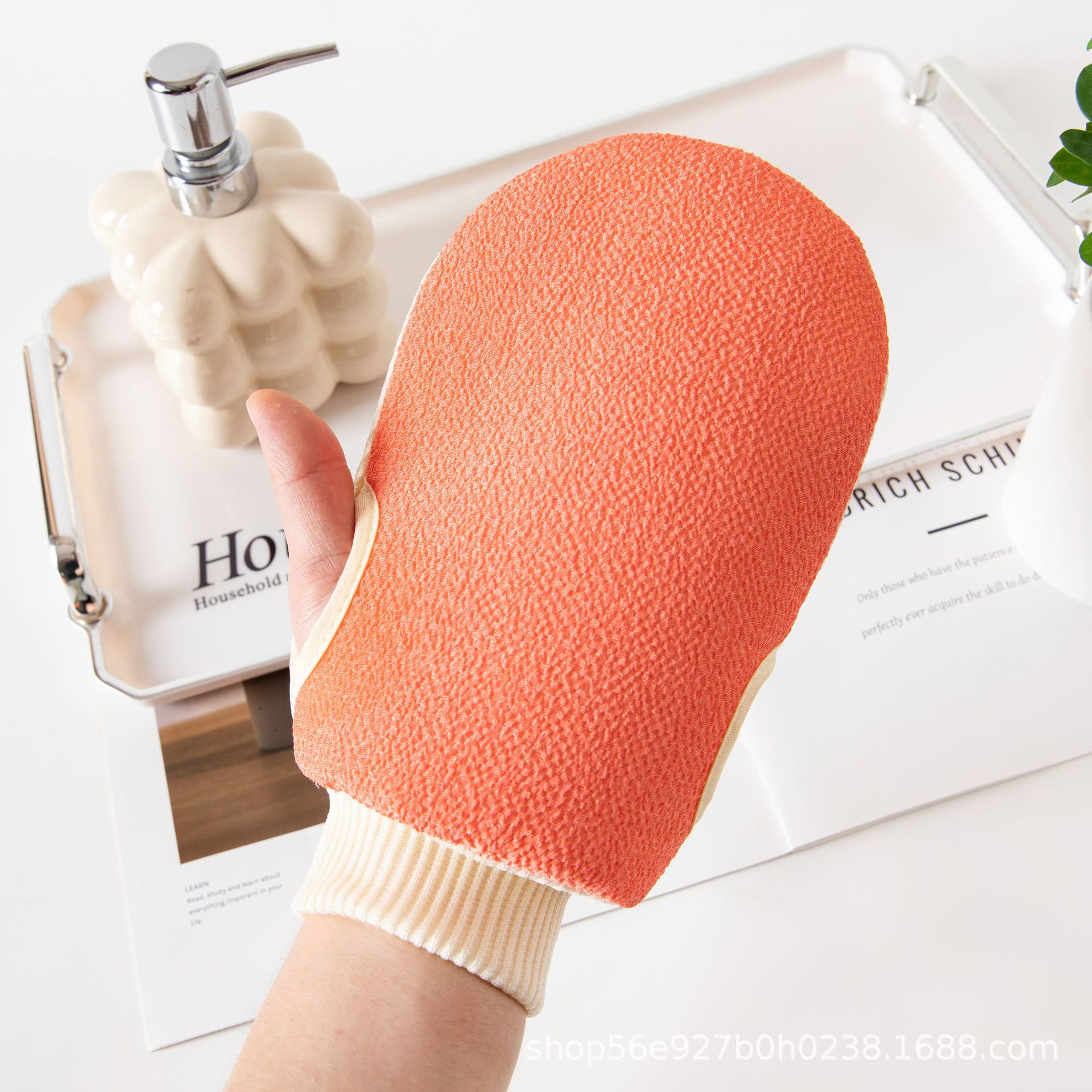 250D粗砂新款加厚复合搓澡手套男女通用家用沐浴用品搓灰下泥神器详情6