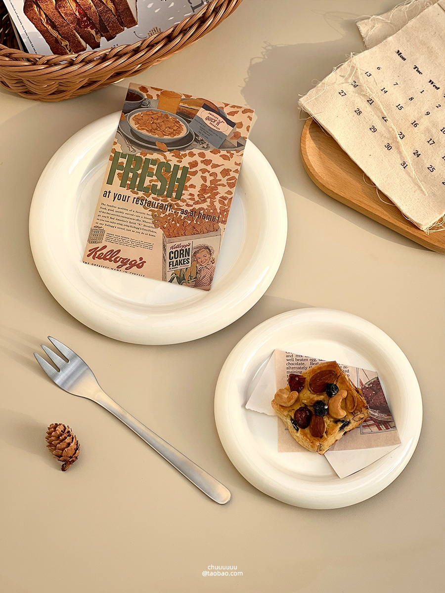 简约风陶瓷盘子网红胖嘟嘟餐具高级感碟子熊盘早餐盘蛋糕盘甜品盘详情8