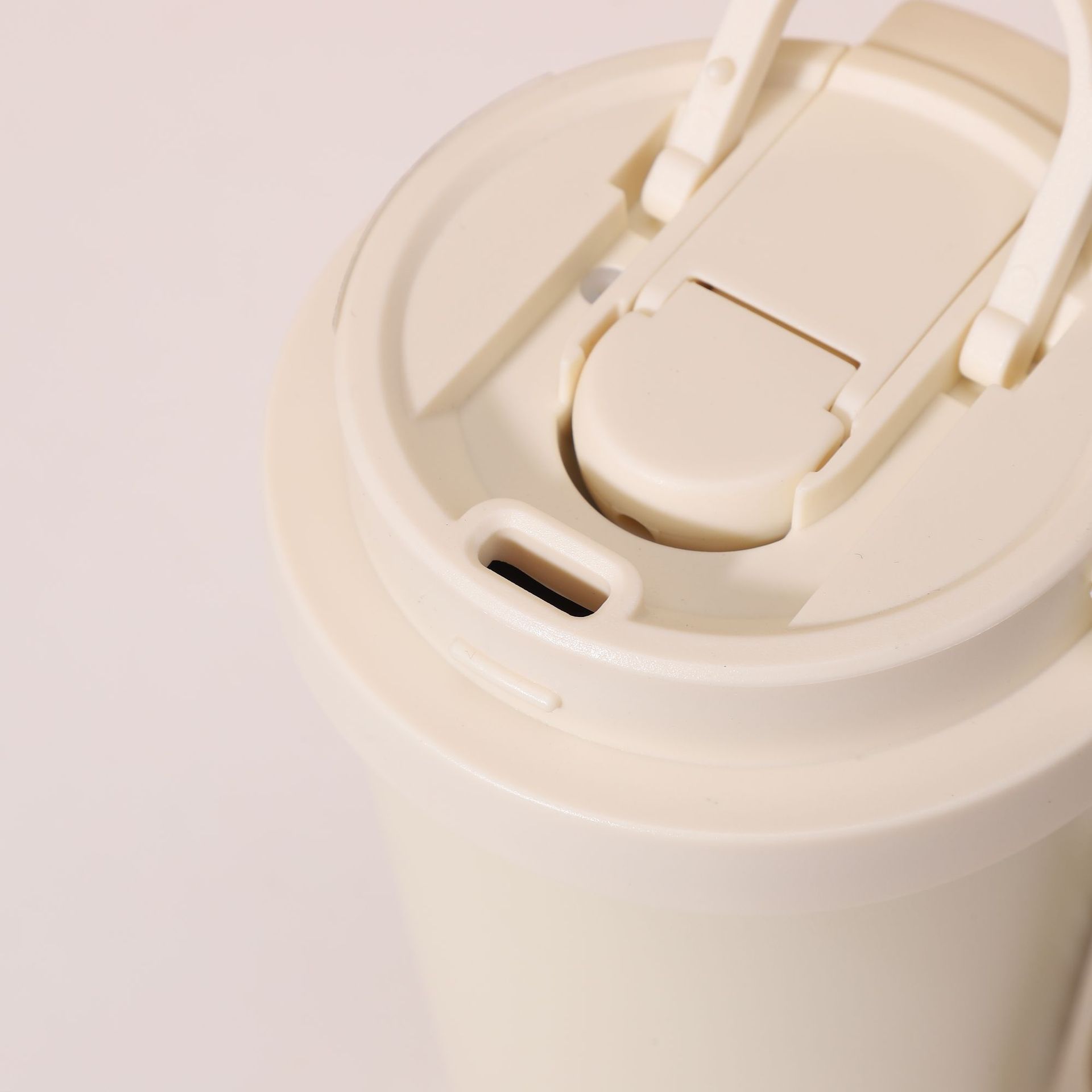 304不锈钢真空保温杯户外便携口袋杯高颜值迷你不锈钢杯子豌豆杯详情11