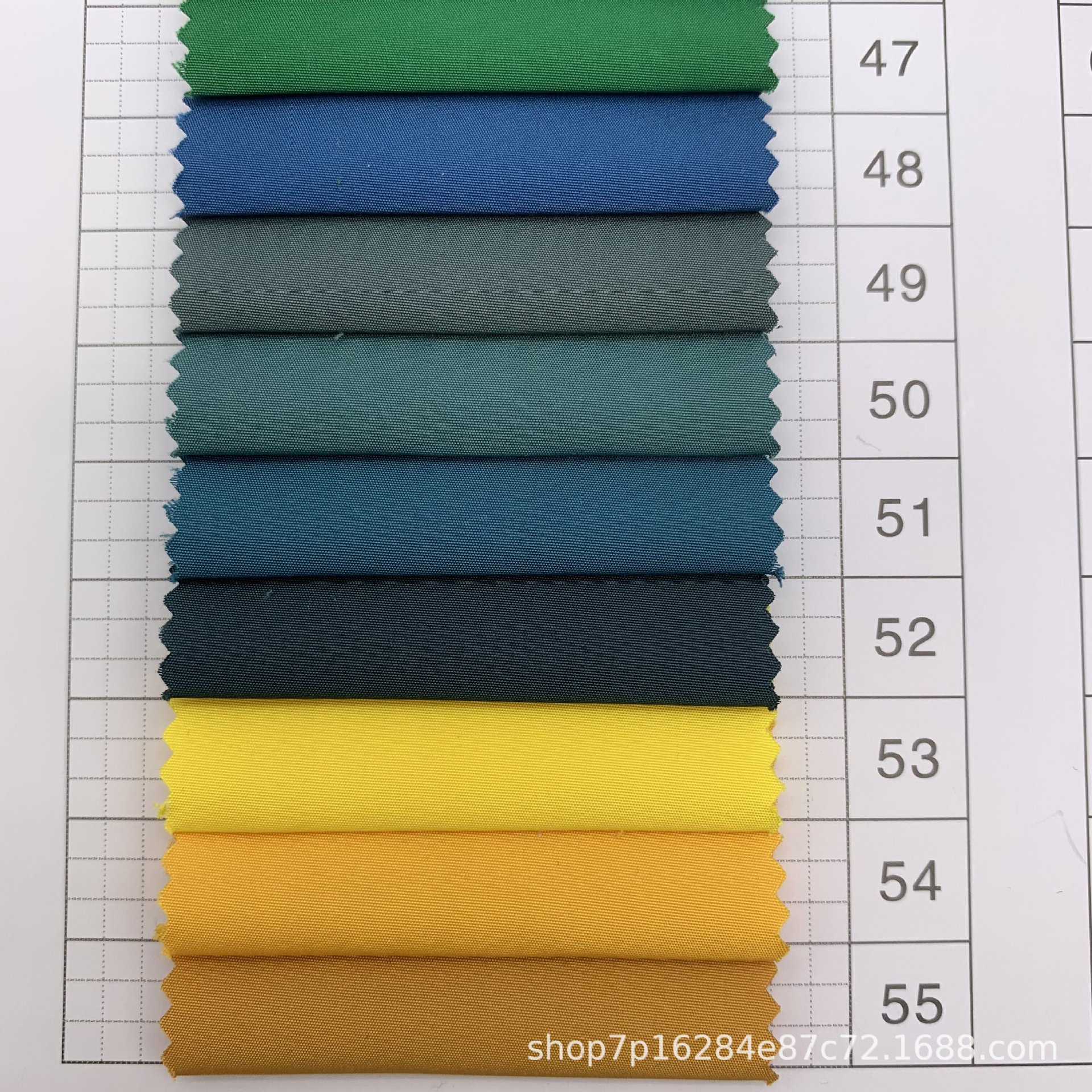 涤纶绒感春亚纺防水面料棉服外套羽绒服帽子箱包帽子手套布料热销详情9