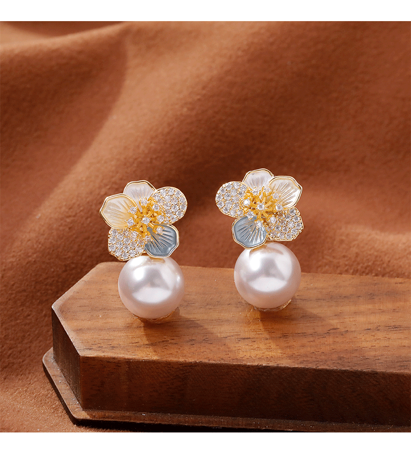 Hyacinth fashion hyacinth, светловолосые цветочки, жемчужные серьги, маленькие женщины, создавай дорогие сенсорные серьги, 2025 бадминтоударные серьги для ушей pic 2