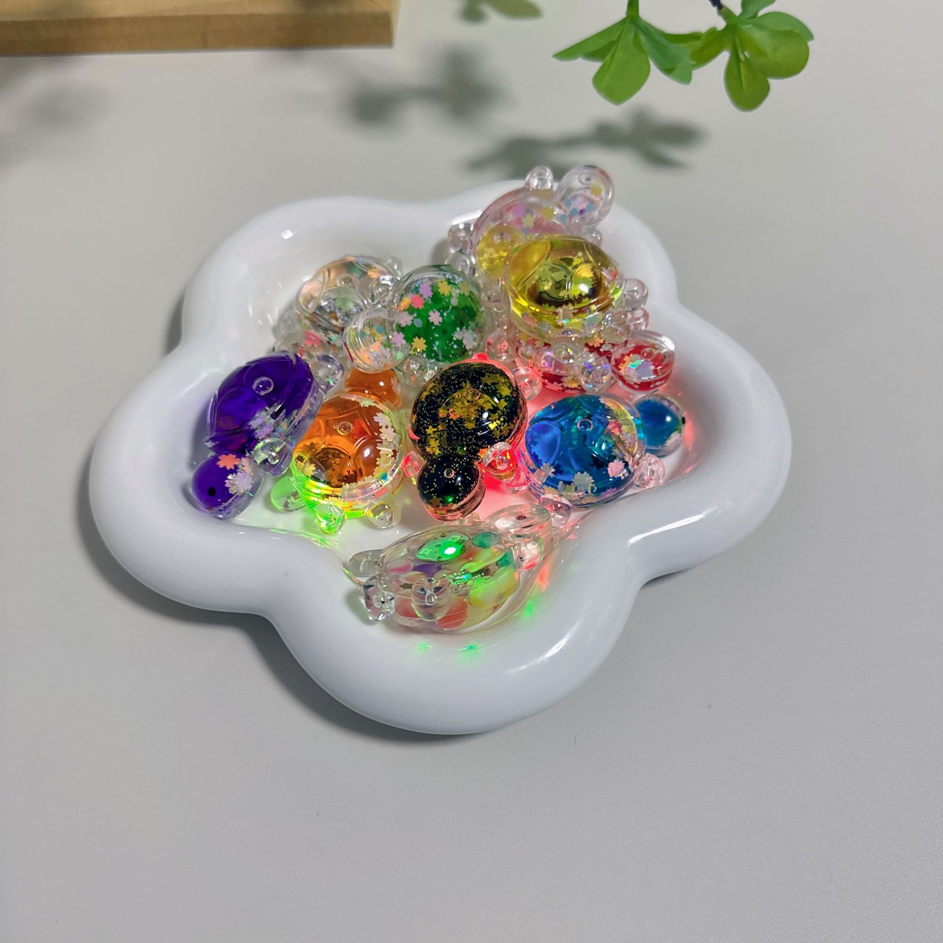 流沙炫彩爆闪夜光小乌龟对碰彩光玩具女孩巨无霸发光彩色盲袋摆件详情3