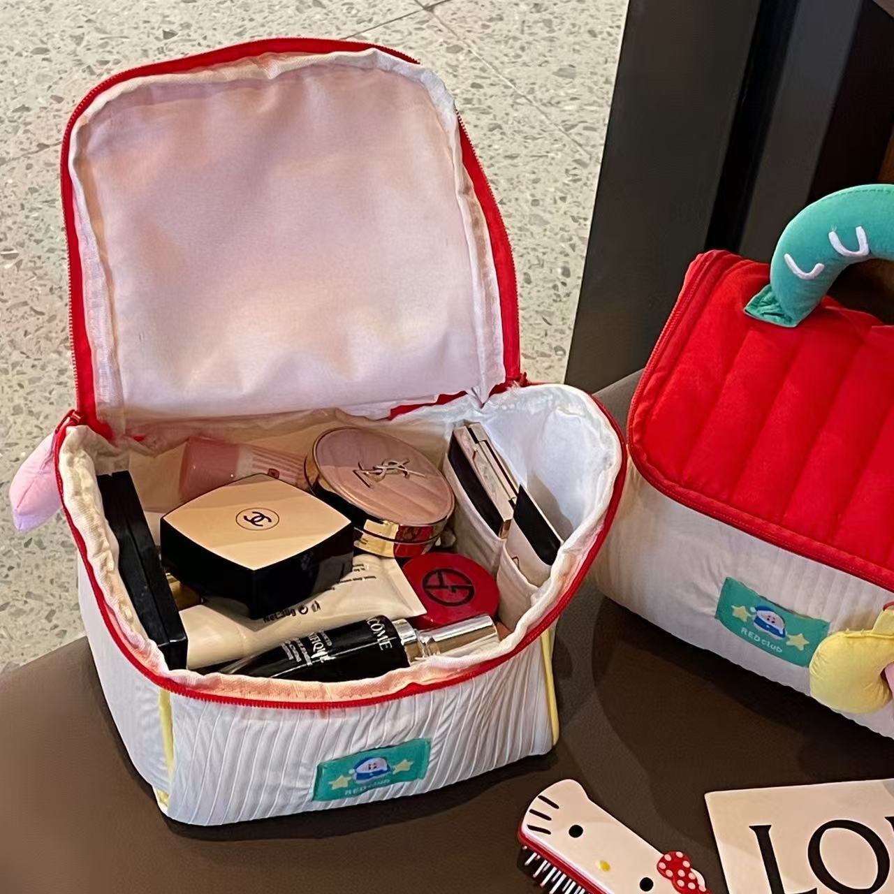 小房子化妆包可爱大容量高颜值手提便携防水旅行收纳包加厚洗漱包详情9