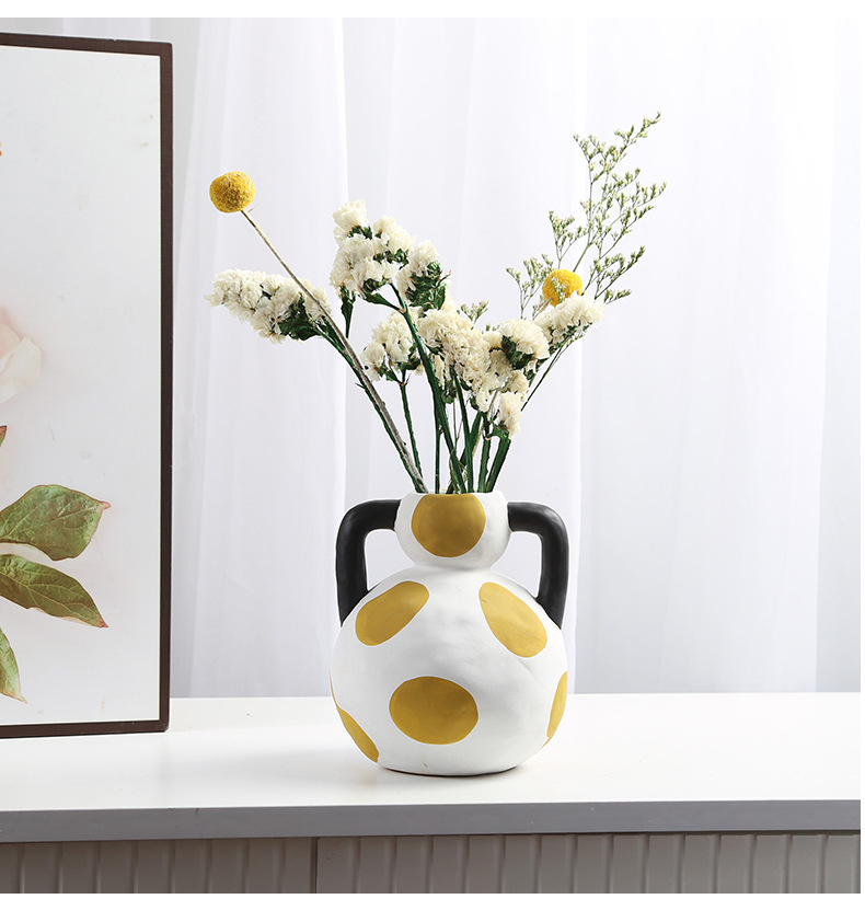 2026 Niche cream-style ceramic milk pot, vase and flower vases, high appearance level, living room flower arrangement set, light luxury for homestay pic 14