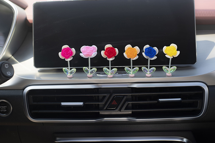 Car center console spring ornaments, car four-leaf clover rose decorations, soothing car oscillating small ornaments pic 13