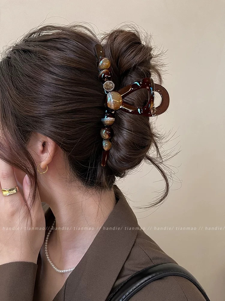 Early spring accessories: flower-shaped hairpins, large female hairpins, large hair volume at the back of the head, shark hairpins, popular hairpins, pearl hairpins, headwear pic 7