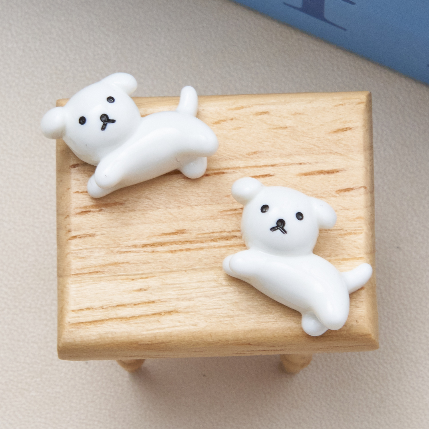 四色迷你小狗新款奶油胶树脂配件高级感发卡diy食玩手机壳冰箱贴详情8