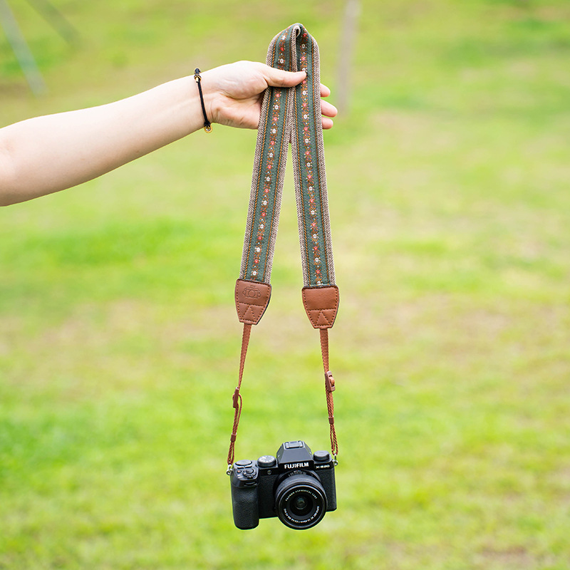 Camera shoulder straps for mirrorless cameras are suitable for SONY zve10 neck straps, Canon r50 straps, Fujifilm xt50 straps, and Nikon z30 straps pic 20