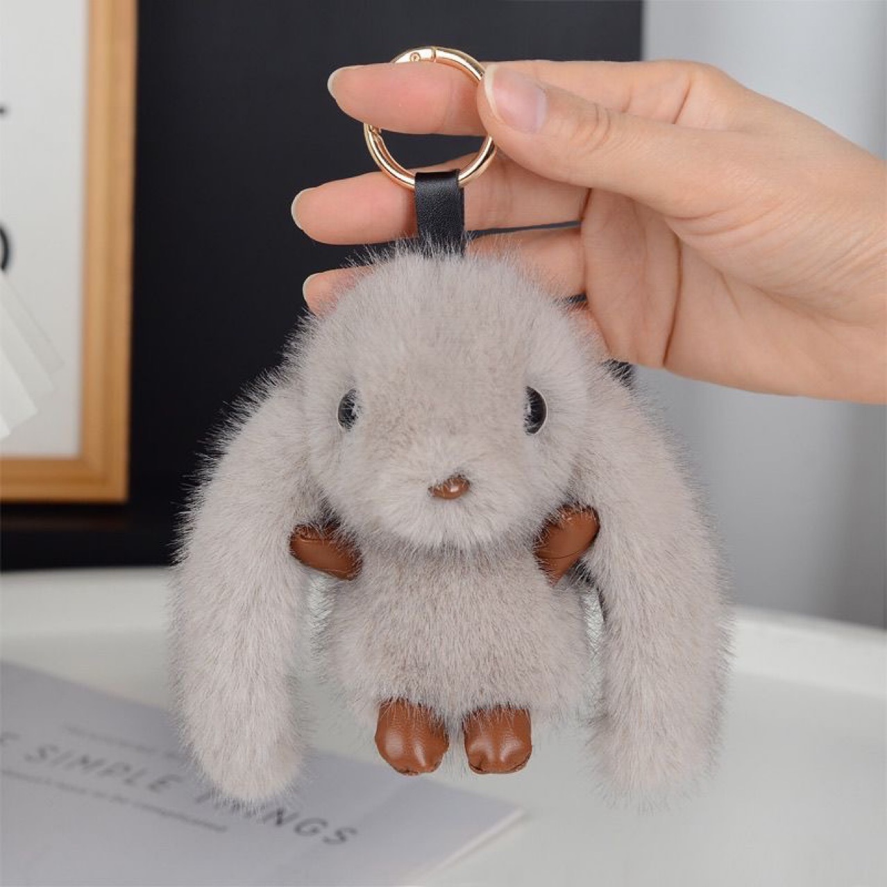 仿水貂毛网红兔子挂件吊坠抓娃娃机玩偶批发大耳朵公仔兔挂饰详情3