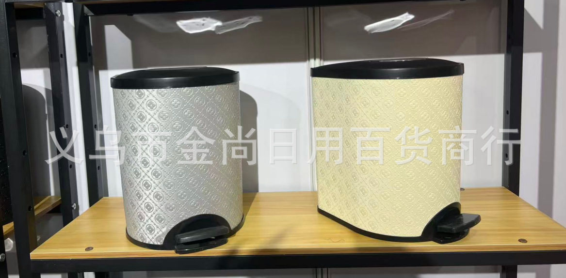 复古风家用脚踏垃圾桶2025新款厨房卫生间客厅卧室商用脚踏式纸篓详情3