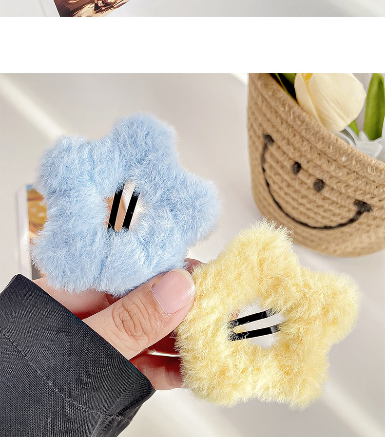 Cream-colored plush star hair clips, soft and cute five-pointed star hair clips, sweet and girlish bb clips, bangs clips, autumn and winter hair accessories pic 11