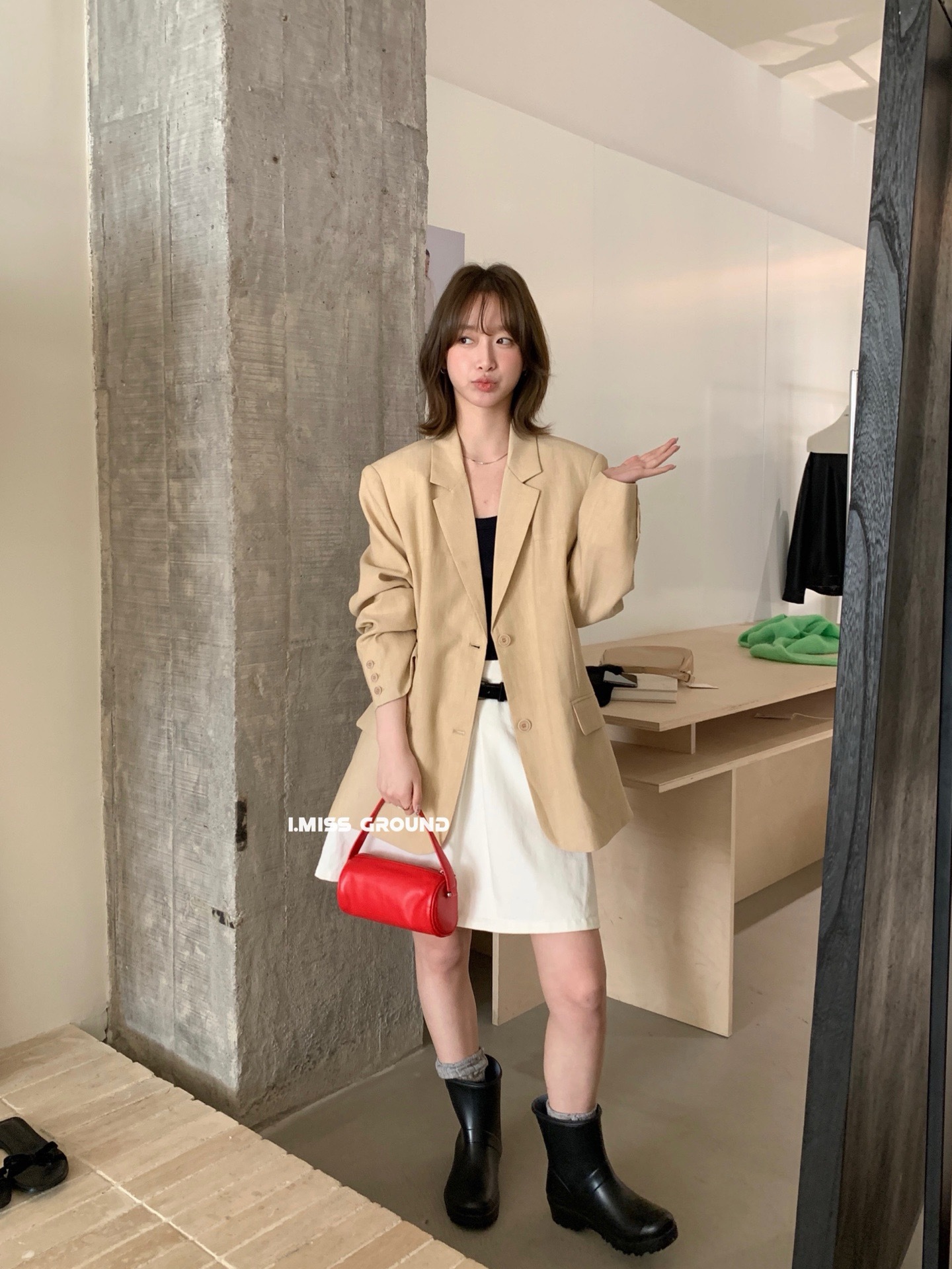 i mis时髦chic小西装外套女2025韩版英伦风宽松复古百搭休闲西服详情14