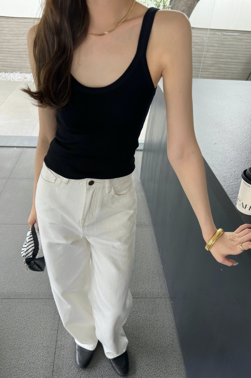 R0W风经典款高腰四季款电商供应链Eglitta白色黑色蓝色阔腿牛仔裤详情13