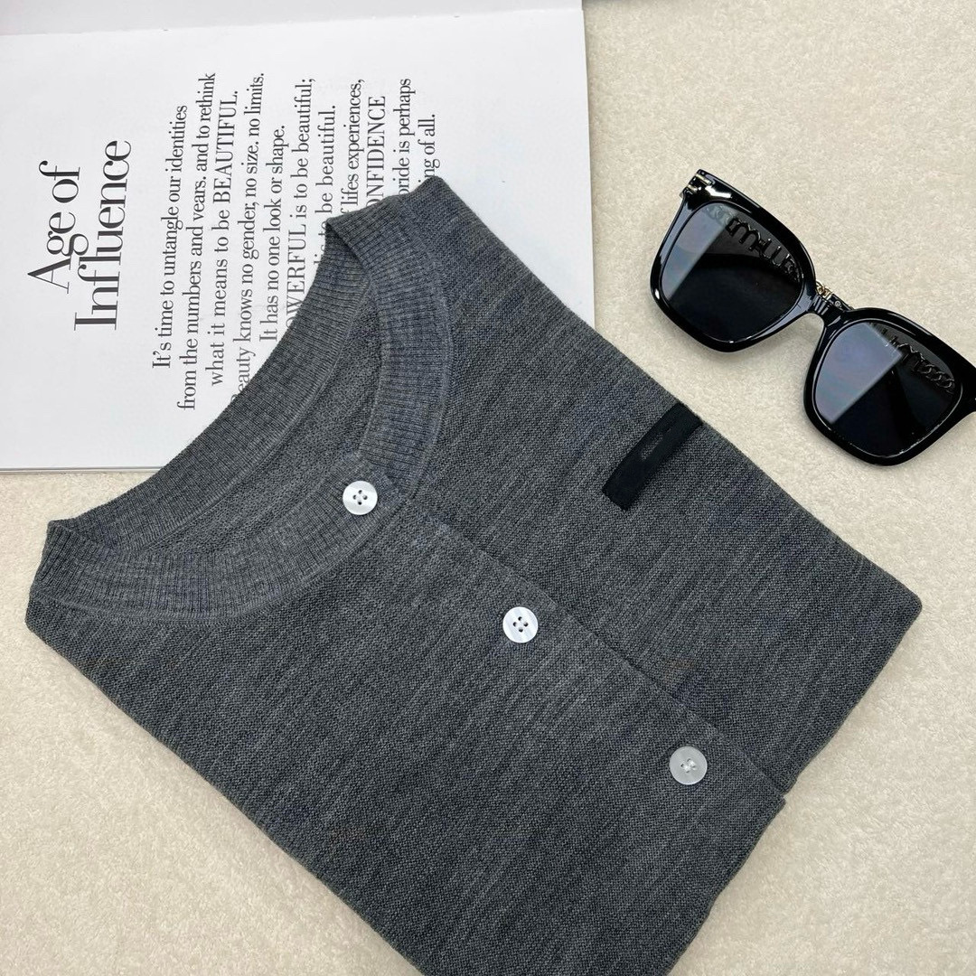 The 2024 summer new M fine-count woolen woven label commuting, smart and stylish slim short knitted cardigan pic 8