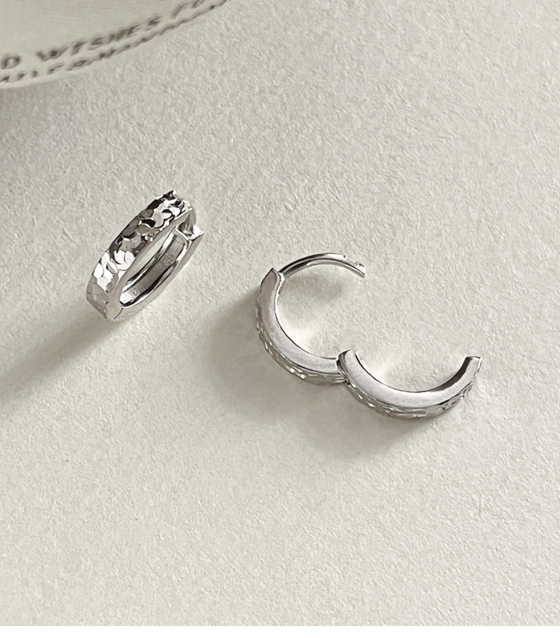 925 sterling silver crushed ice earrings for women, simple, light luxury, fashionable, Hong Kong style, individual and exquisite, sparkling earrings 0140B pic 2