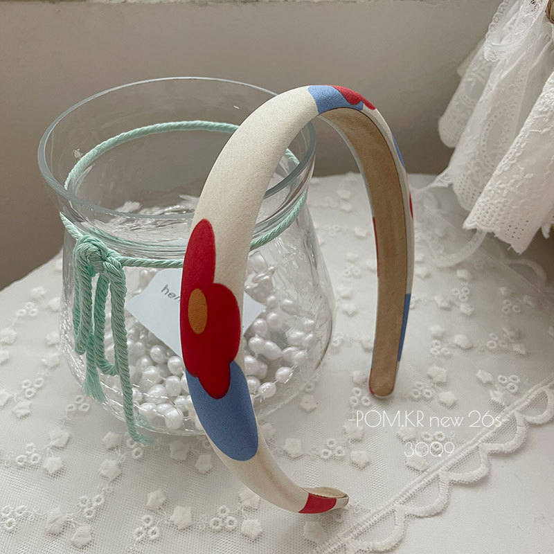 The Korean-style satin solid color daily hairband is versatile and can be worn with an outer hairpin. It's a sweet high-head headband and headwear for girls pic 17