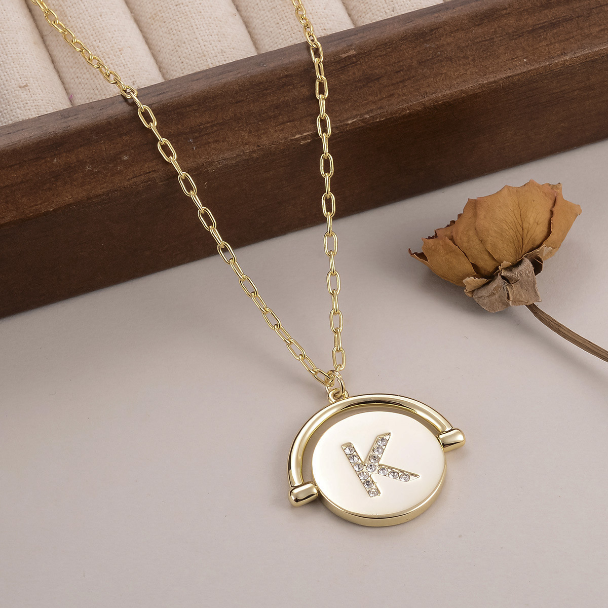 European and American letter fashion pendant, niche round English collarbone chain, versatile for women, light luxury, diamond-encrusted, personalized factory wholesale pic 22