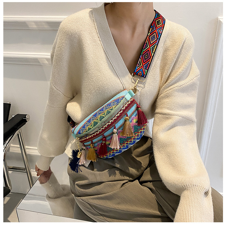 国潮民族风撞色流苏包包女新款编织个性复古彩带腰包斜挎详情14