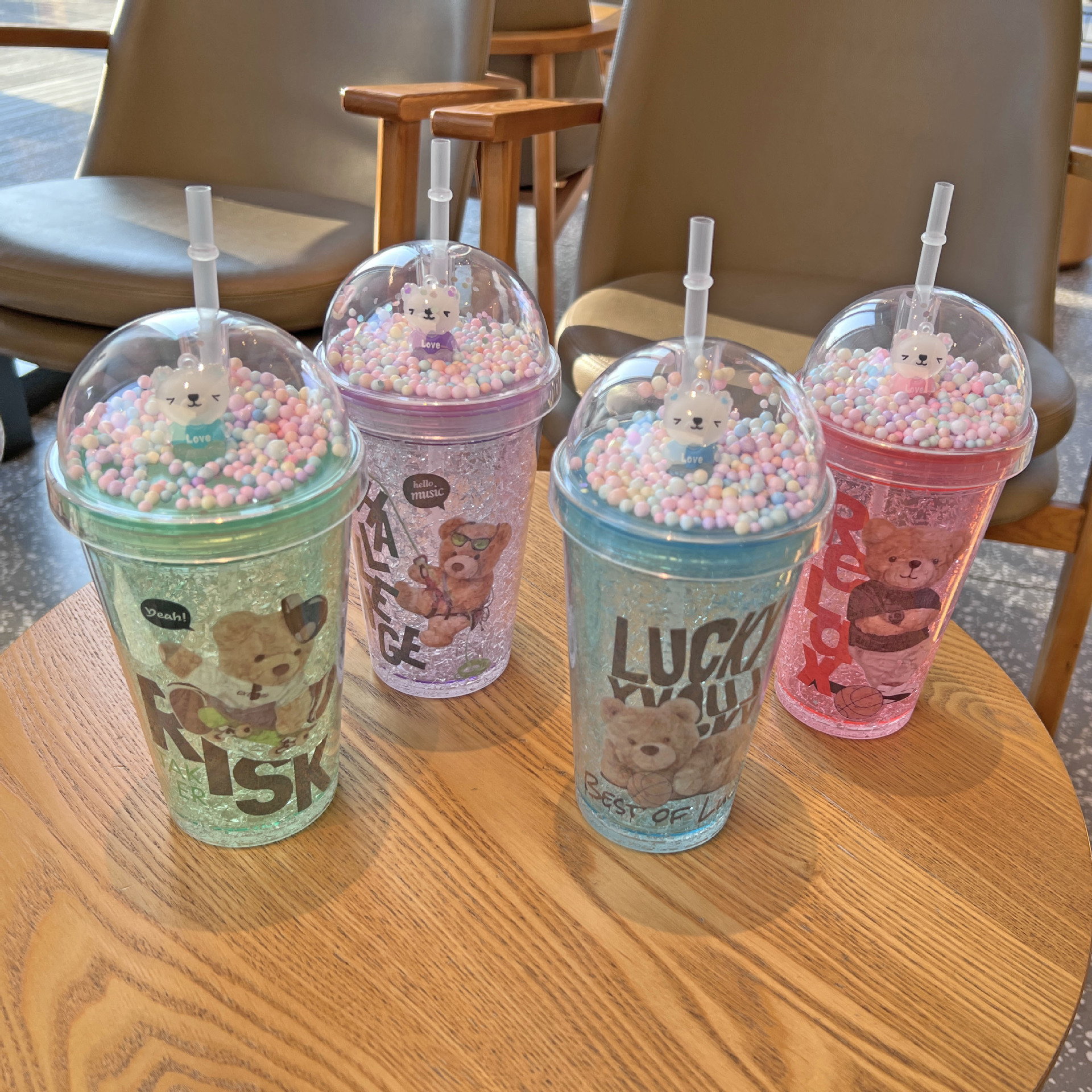 跨境新款卡通小熊杯双层塑料水杯可爱儿童便携高颜值吸管杯碎冰杯详情13