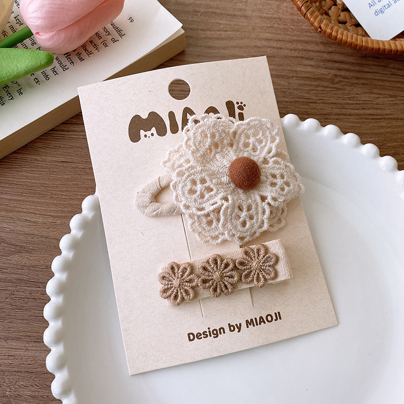 French retro style, off-white fabric, lace, lace, bow, woolen woven, flower fringe, seaside hairpin for women pic 14