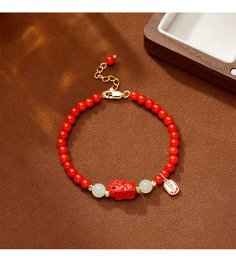 Hyacinth medieval design red agate PI Xiu bracelet, peace and Good fortune beaded bracelet, New Chinese-style New Year festive red jewelry pic 2