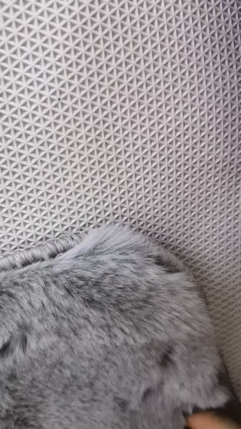 仿兔毛纯色素色柔软舒适脚地垫门垫客厅浴室卧室床边飘窗防滑卷材详情5