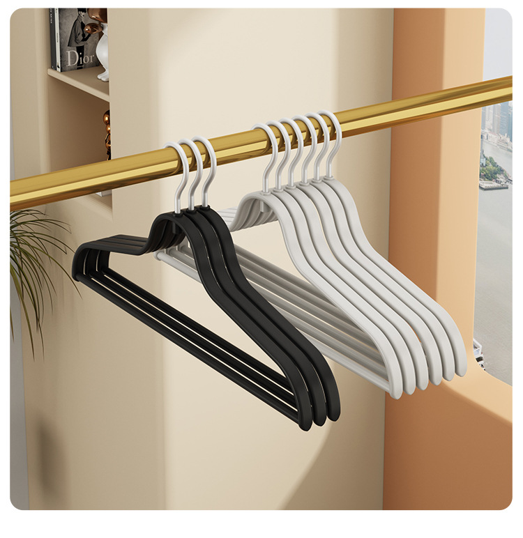 加粗轻量化铝勾衣架新款轻奢塑料无痕防滑服装店衣橱学生晾晒架子详情15