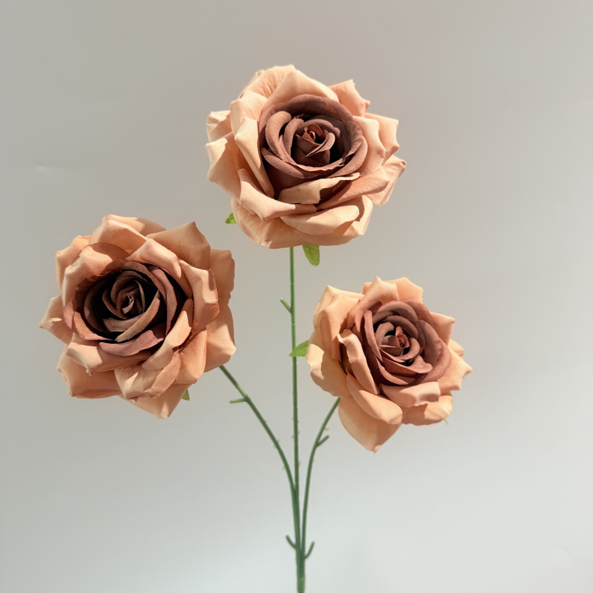 仿真花3头钻石玫瑰花婚庆装饰假花批发红色路引花材网红玫瑰瀑布详情19