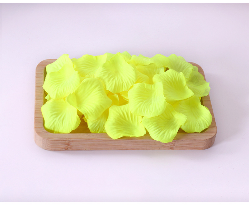 1000片玫瑰花瓣仿真手抛婚庆场景布置求婚表白工艺品礼品仿真花瓣详情20