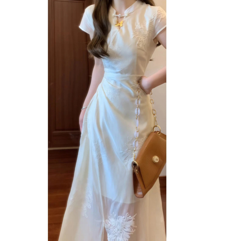 新中式国风清冷感刺绣改良版旗袍连衣裙少女日常可穿2025夏季裙子详情4