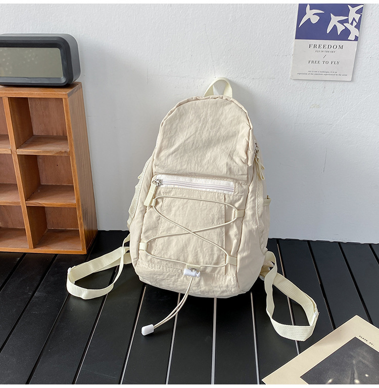 户外双肩包抽绳迷你休闲包轻便百搭旅行登山包女轻便旅游小背包详情44