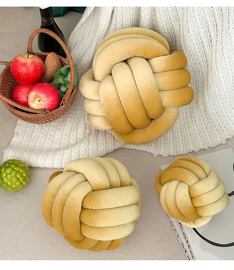 北欧ins抱枕三股绳打结球抱枕手工编织金丝绒靠枕靠垫knot飘窗垫详情6