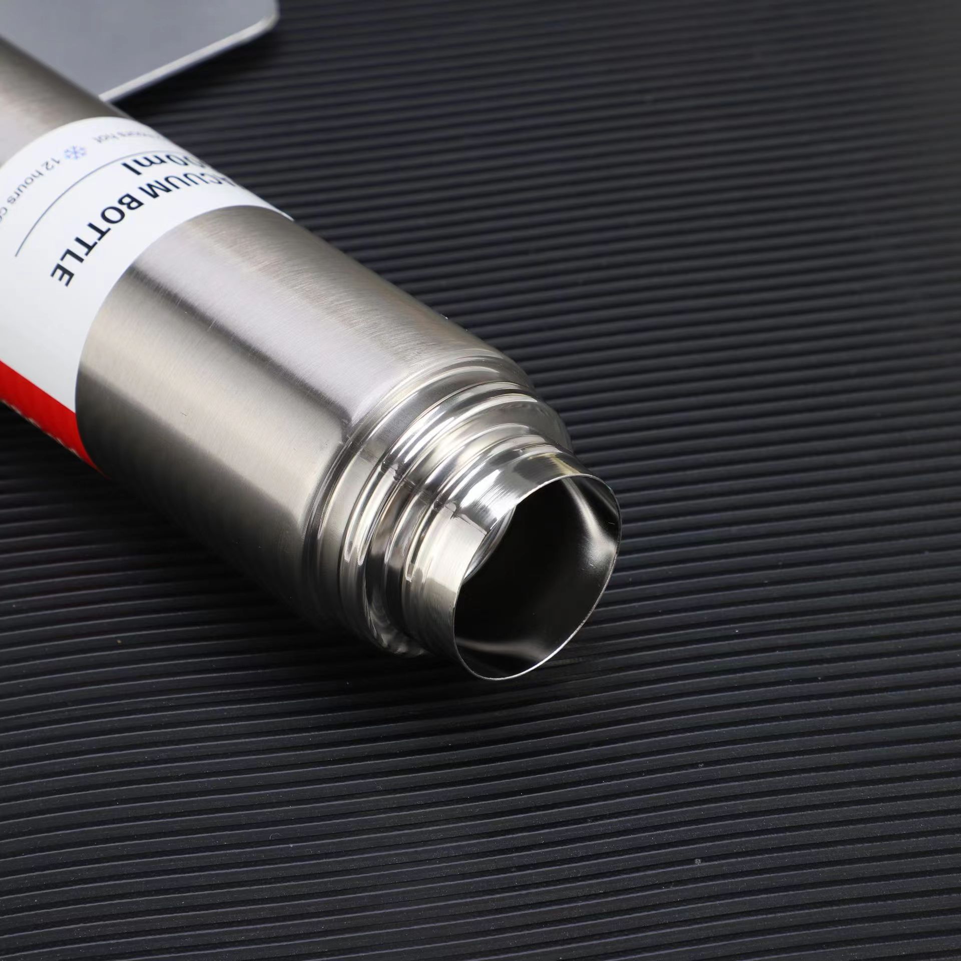 商务杯304不锈钢保温杯套装便携直杯一杯三盖水杯高档礼盒套装详情12