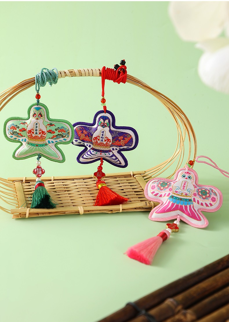Ancient-style paper kite sachets, sachets, scenic area embroidered sachets, car pendants, brocade bags, festival gifts pic 9