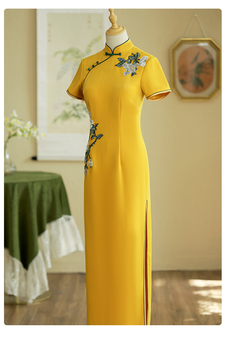 The new national trend cheongsam fashion show performance dress, short-sleeved slimming etiquette figure performance dress, is full of greenery pic 12