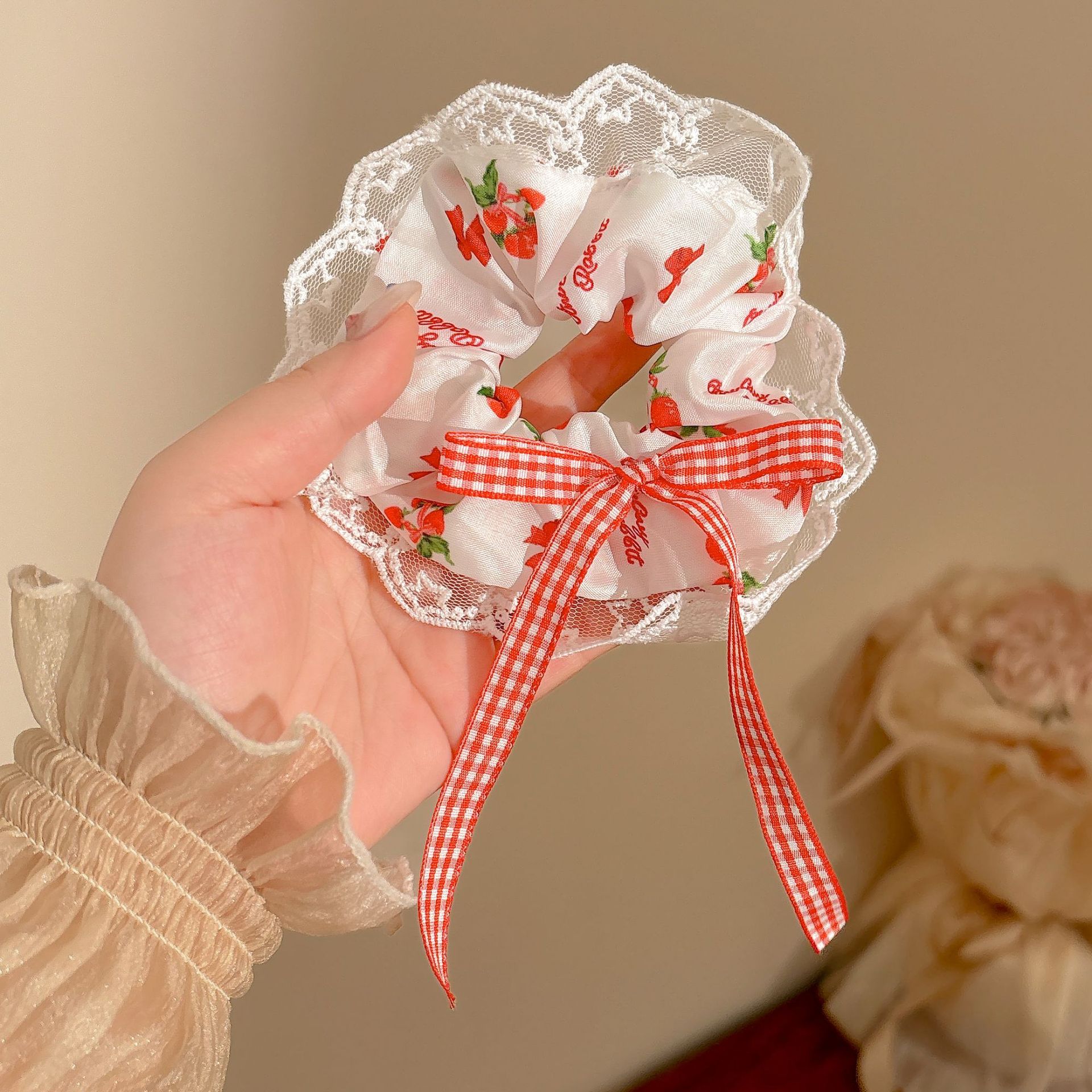 韩系温柔蕾丝花边大号发圈女高级感扎头发皮筋头绳发饰头饰详情8